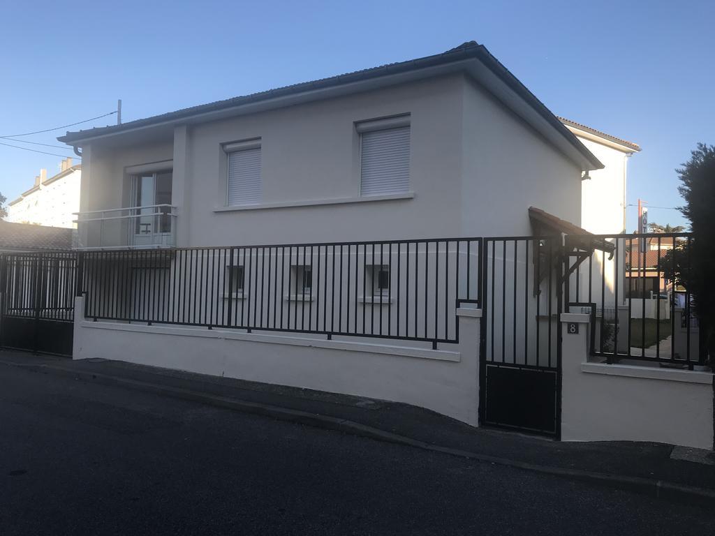 Gite Le Logis Dauphinois Roussillon  Εξωτερικό φωτογραφία